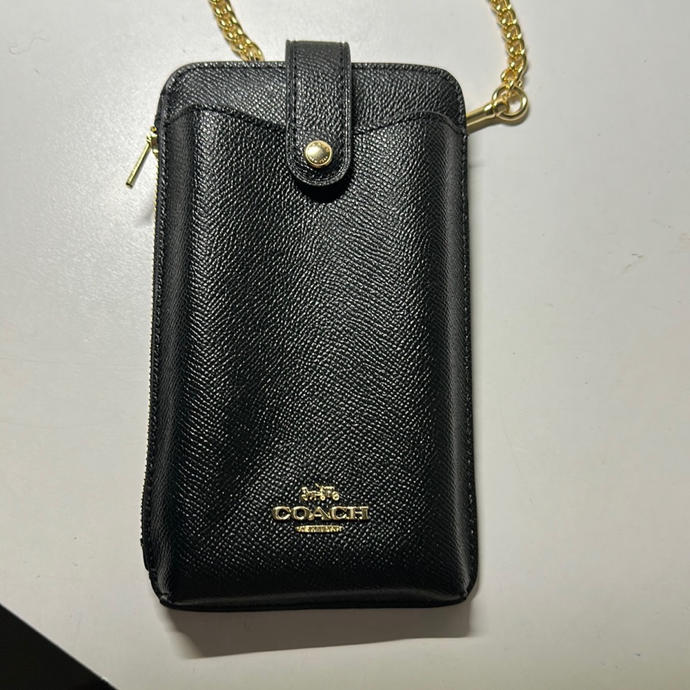 Cell phone purse fits 14 pro plus